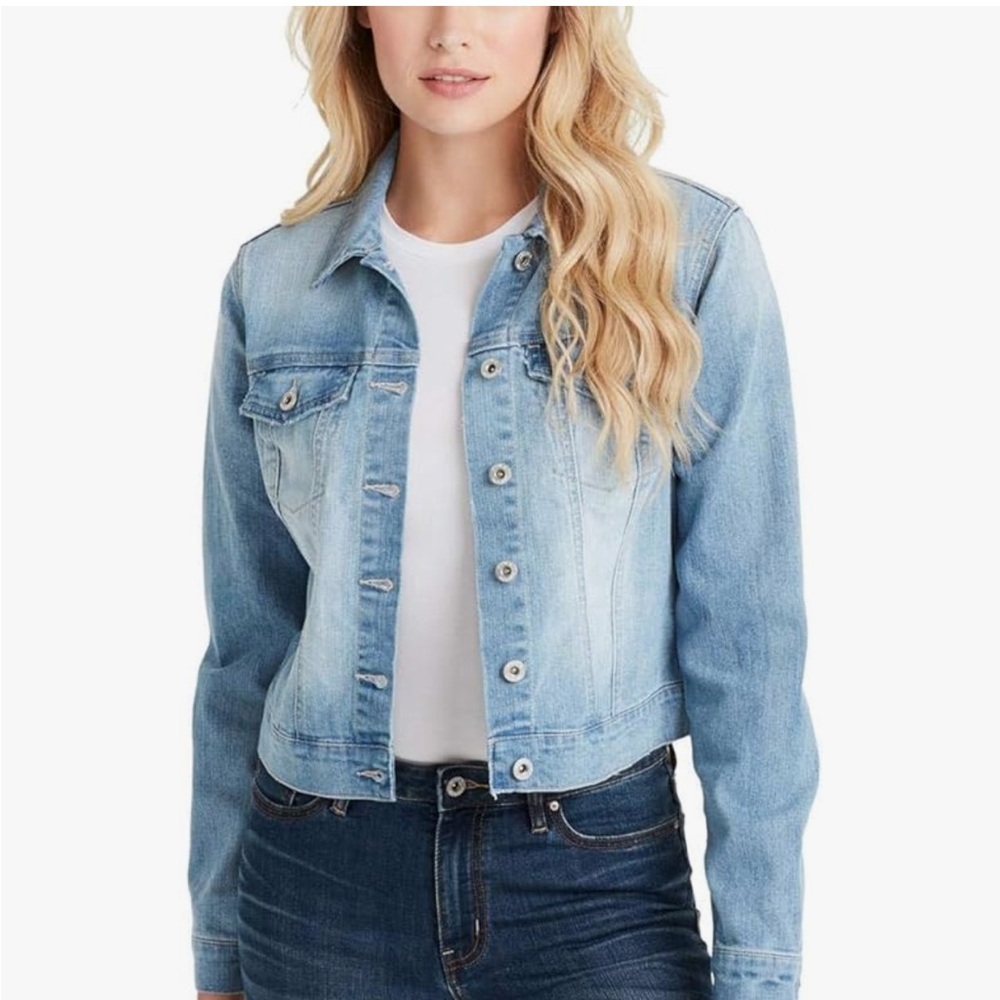 Women's Light Blue Denim Jacket